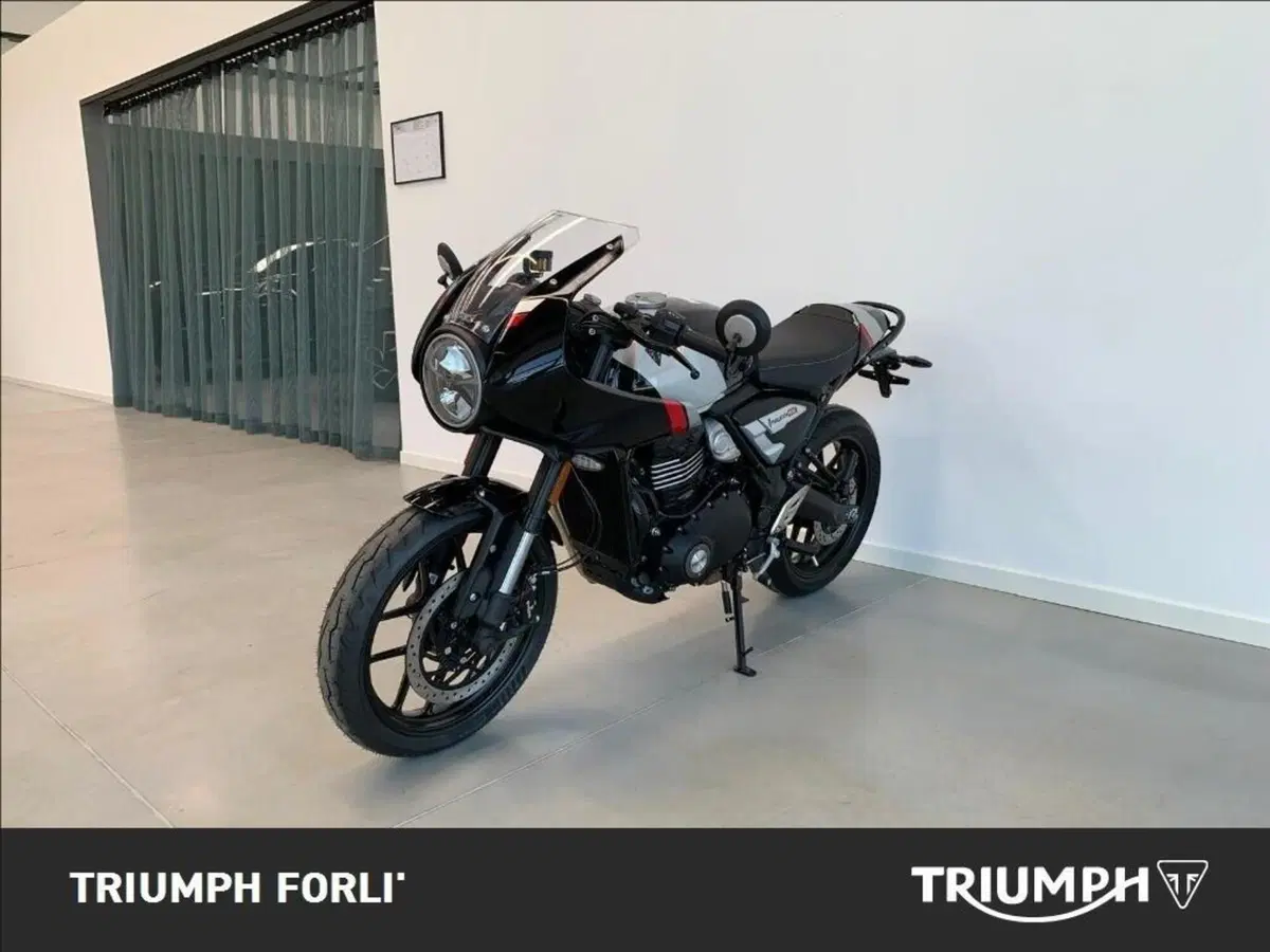 Triumph Thruxton 400 (2026) (3)