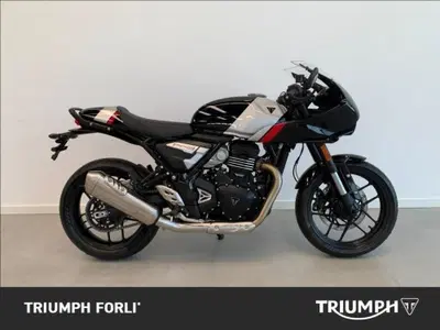 Triumph Thruxton 400 (2026) usata