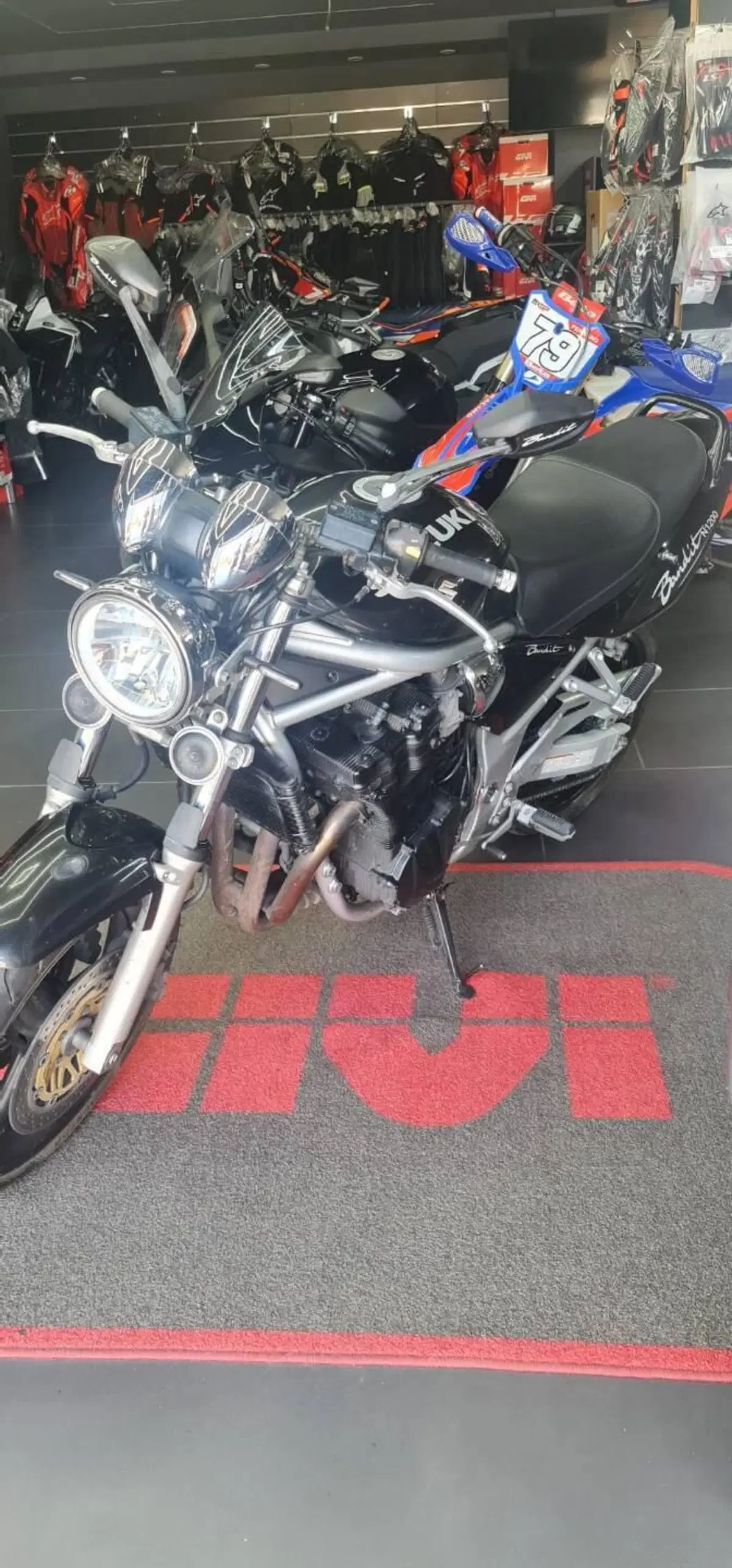 Suzuki GSF 1200 Bandit S (2001 - 06) (3)