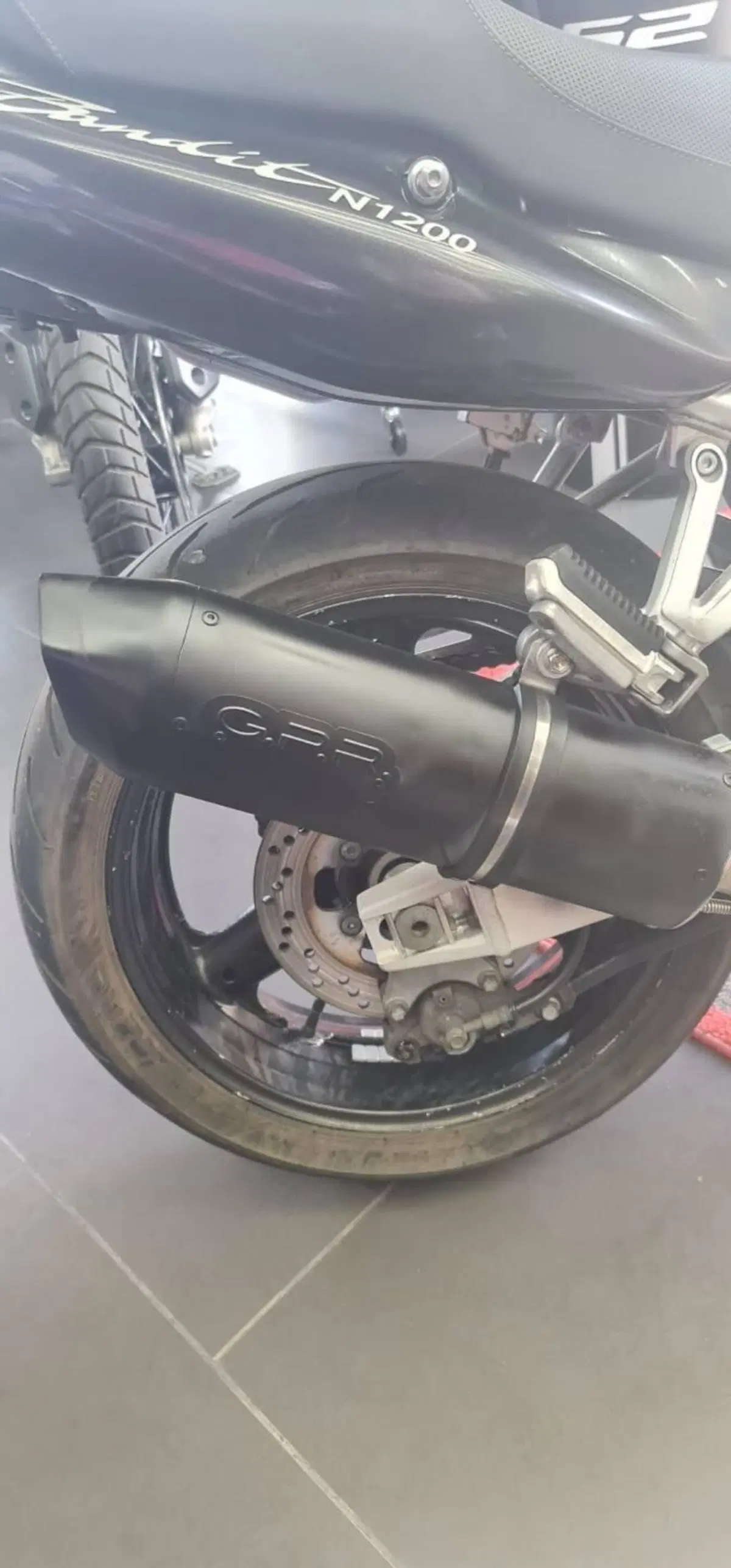 Suzuki GSF 1200 Bandit S (2001 - 06) (9)