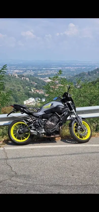Yamaha MT-07 ABS (2014 - 16) usata