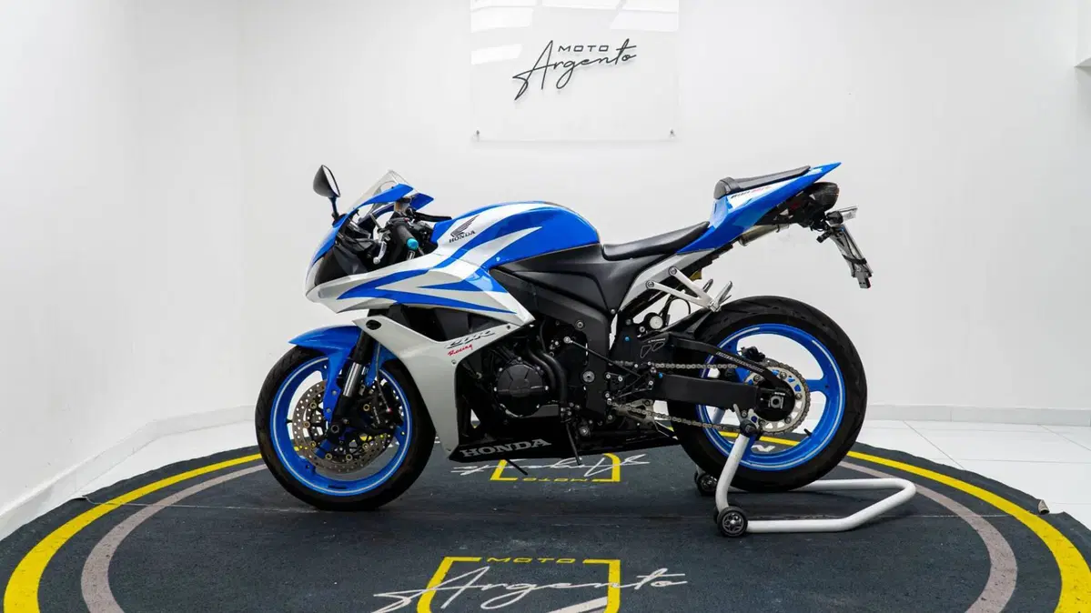 Honda CBR 600 RR (2009 - 12) (7)