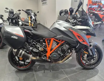 KTM 1290 Super Duke GT ABS (2016 - 18) usata