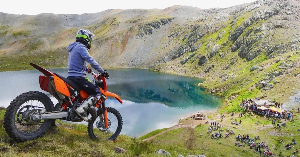 Livigno: moto sul lago, scatta la polemica