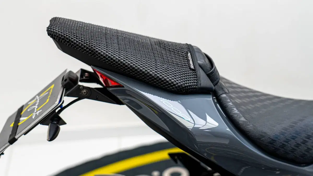 Kawasaki Z 1000 (2017 - 20) (16)