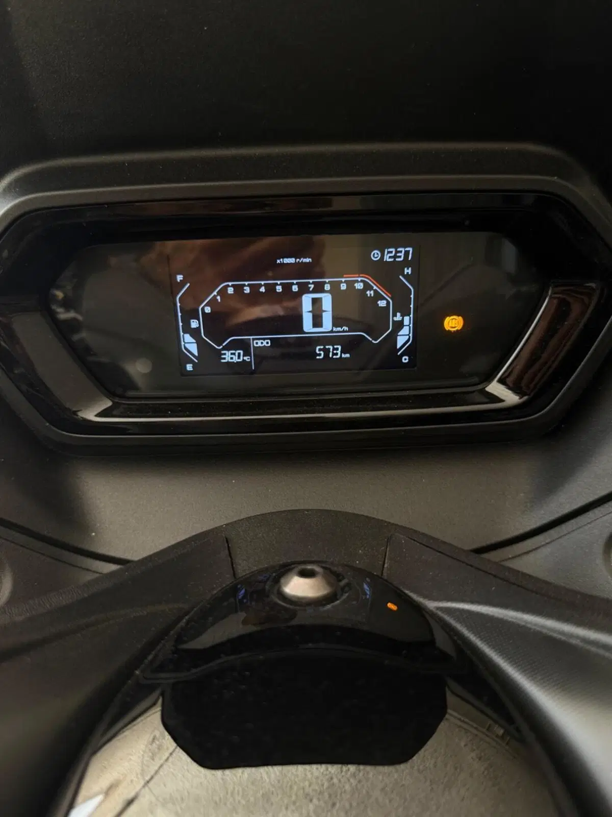 Yamaha X-Max 300 (2025 - 26)