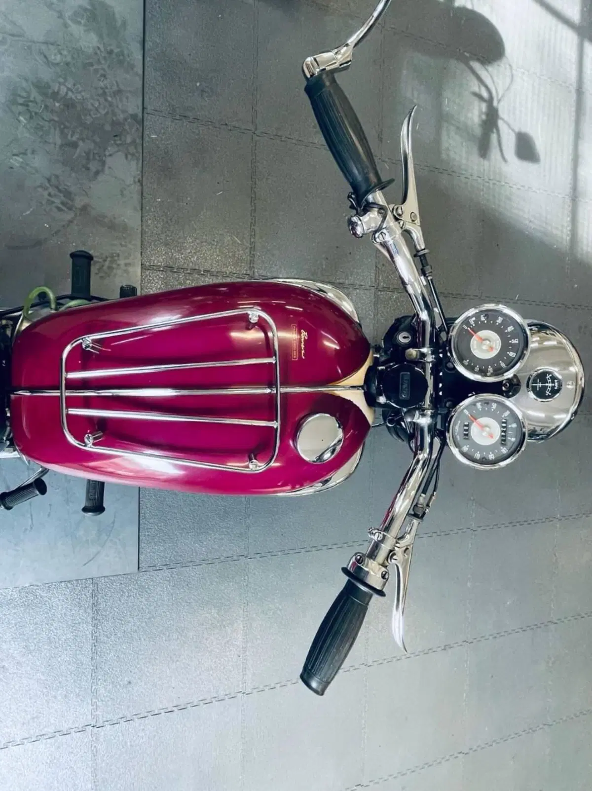 Triumph Bonneville T120 (9)