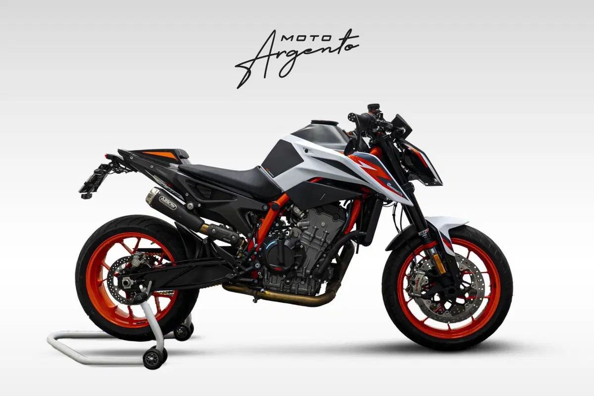 KTM 890 Duke R (2020)