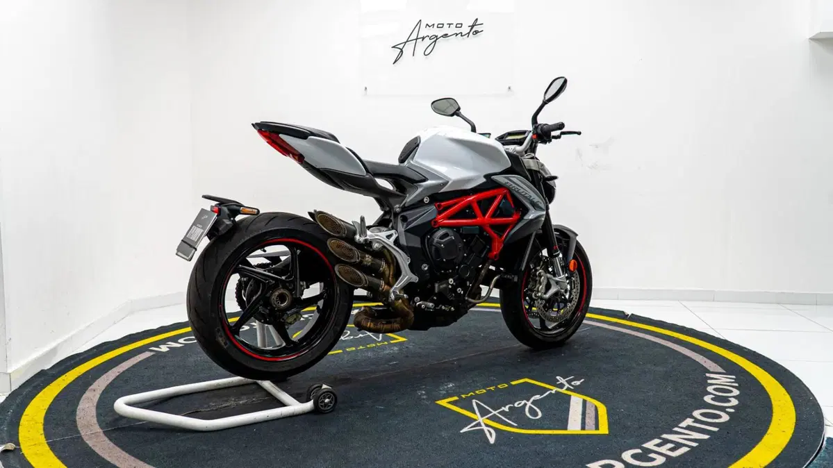 MV Agusta Brutale 800 EAS ABS (2016 - 19) (4)