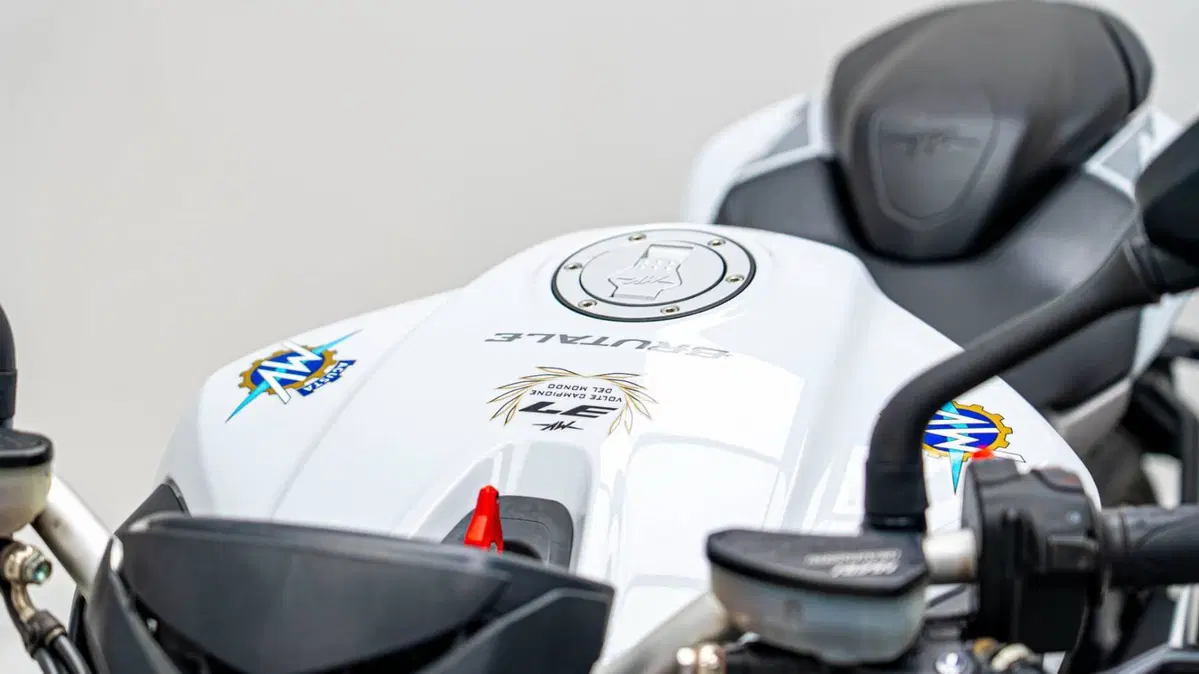 MV Agusta Brutale 800 EAS ABS (2016 - 19) (11)
