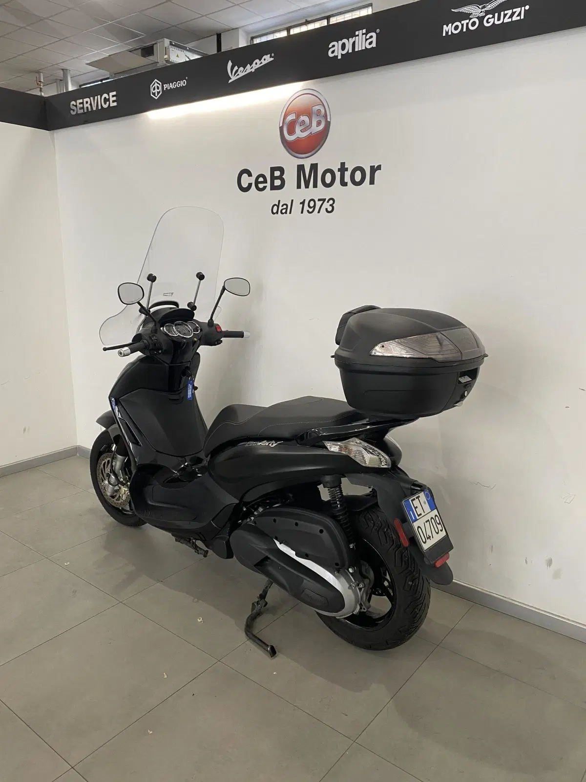 Piaggio Beverly 350 ABS (2016 - 20) (3)