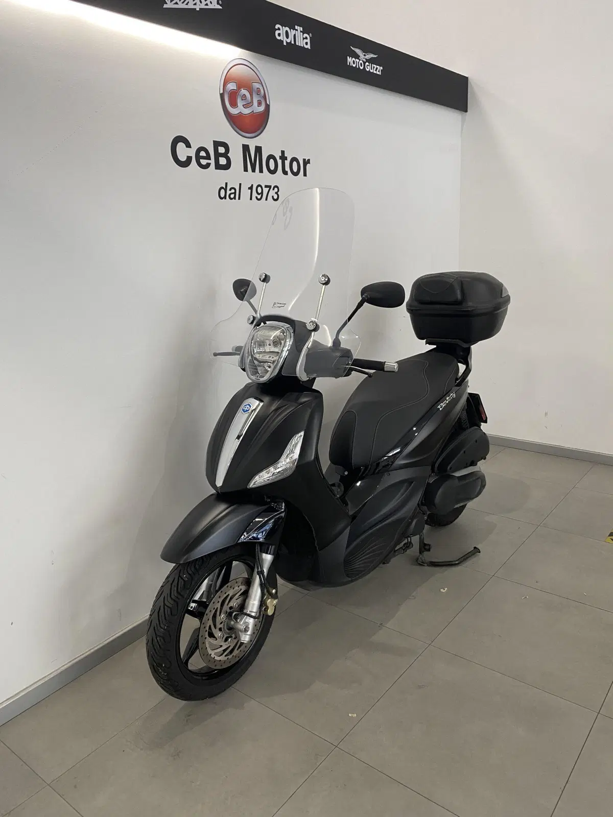 Piaggio Beverly 350 ABS (2016 - 20) (4)