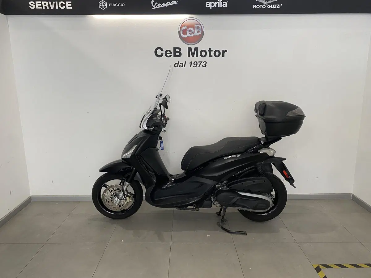 Piaggio Beverly 350 ABS (2016 - 20) (5)