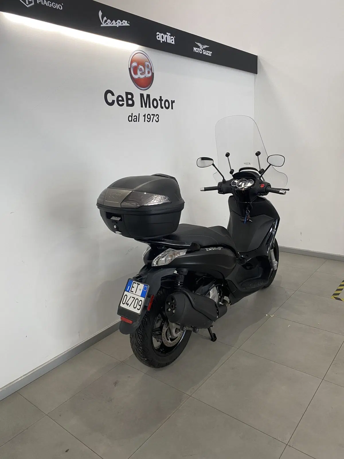 Piaggio Beverly 350 ABS (2016 - 20) (7)