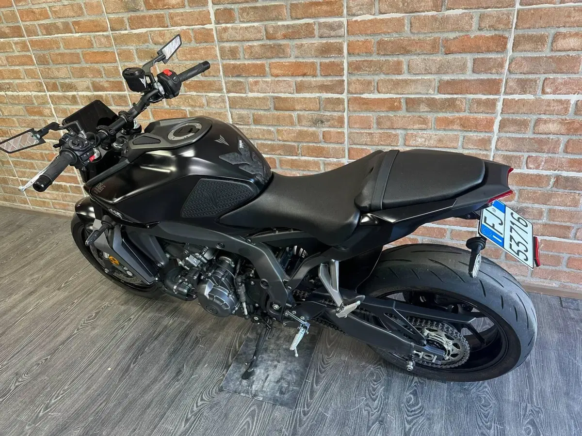 Yamaha MT-09 (2024 - 26) (11)