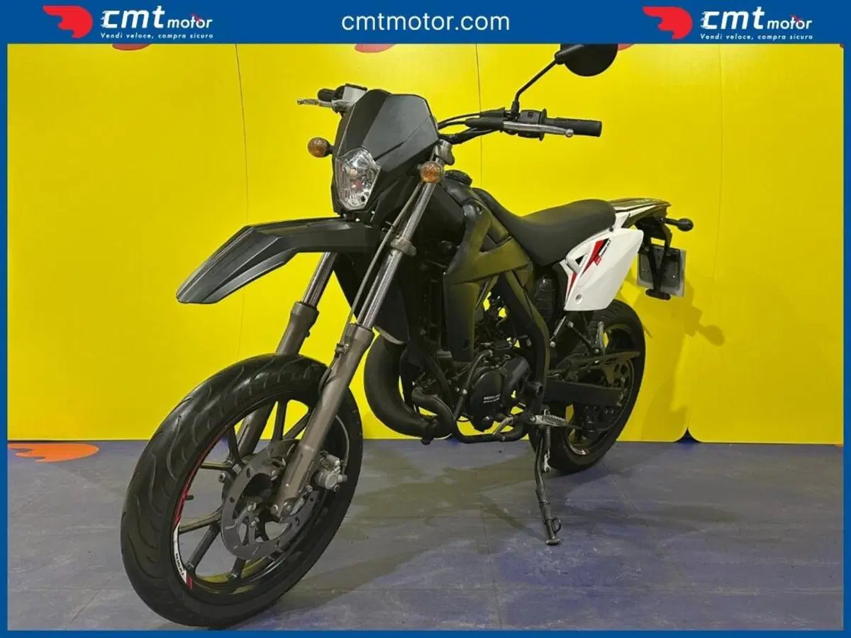 Rieju MRT 50 Motard (2018 - 20) (2)
