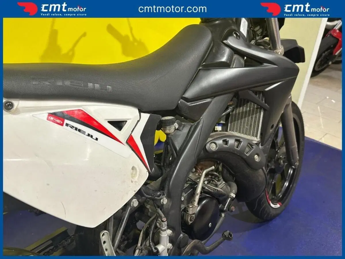 Rieju MRT 50 Motard (2018 - 20) (9)