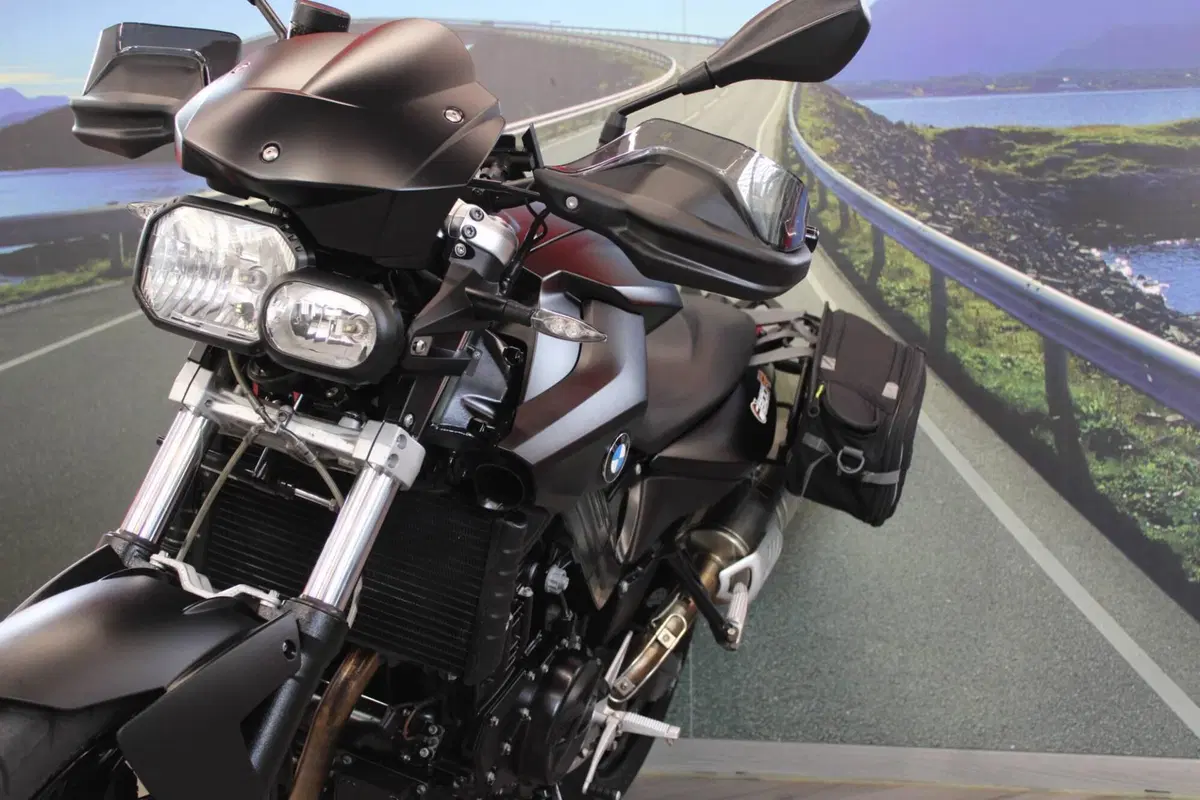 Bmw F 800 R (2009 - 11) (11)