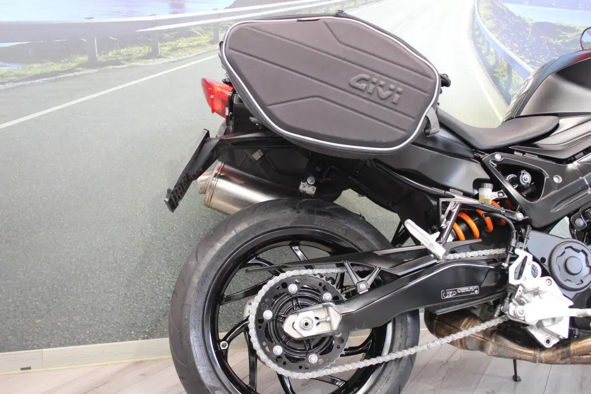 Bmw F 800 R (2009 - 11) (15)
