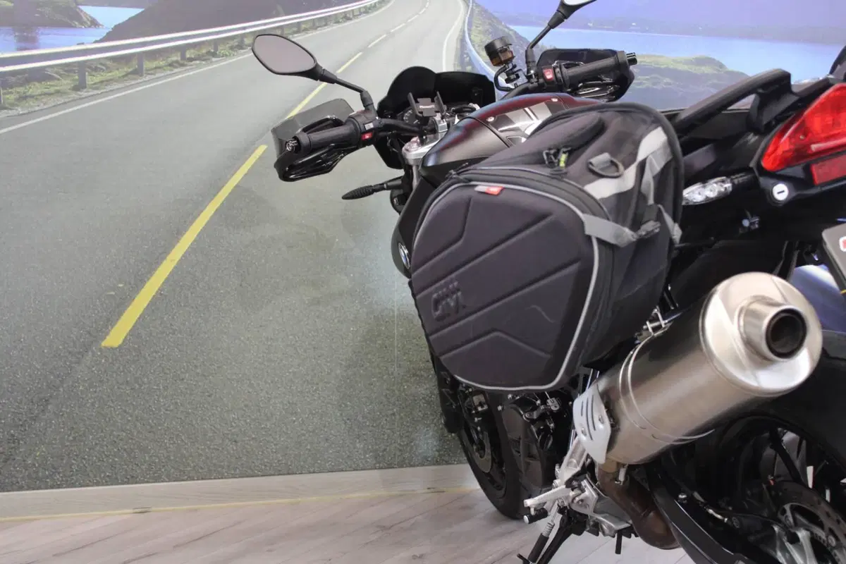 Bmw F 800 R (2009 - 11) (17)