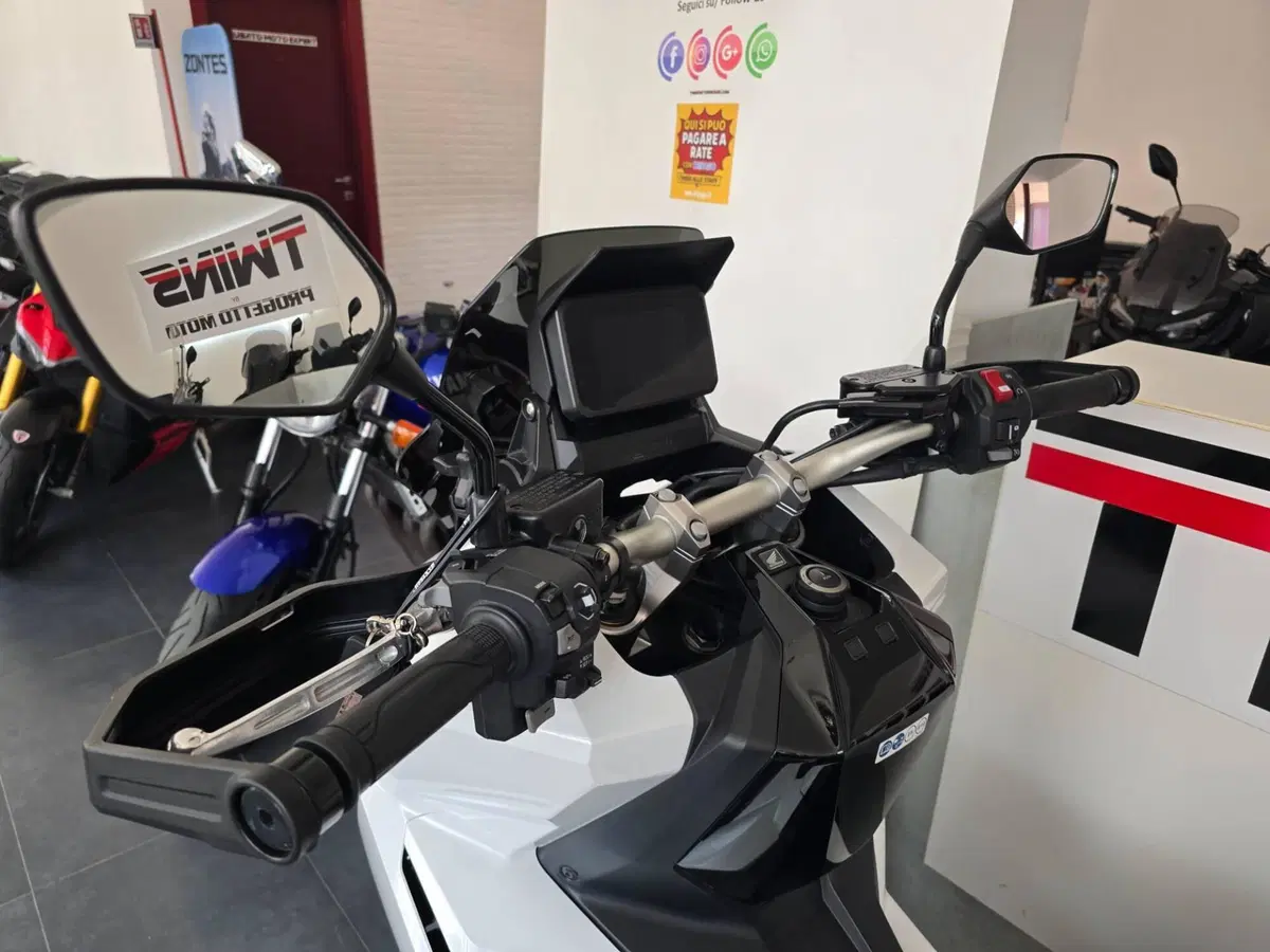 Honda X-ADV 750 (2025 - 26) (9)