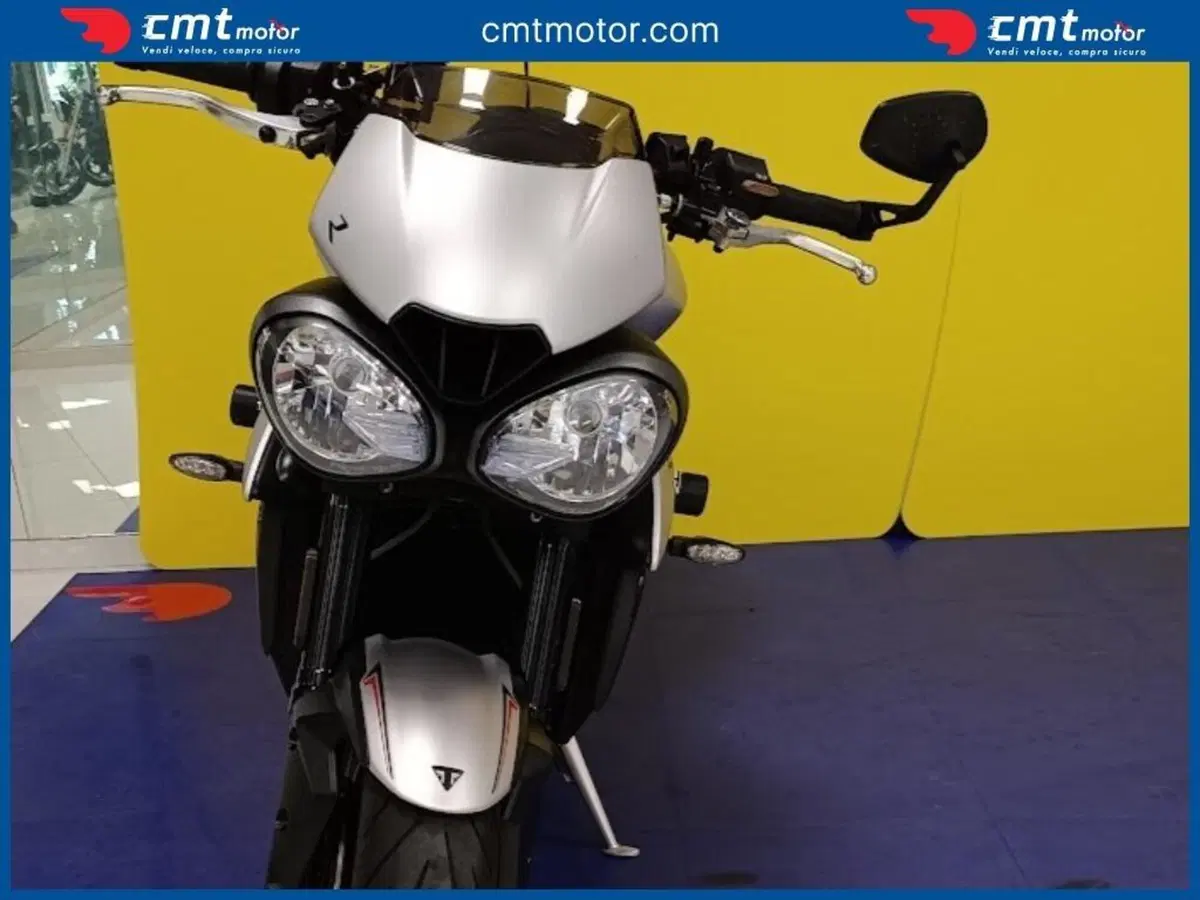 Triumph Street Triple R (2017 - 20) (6)
