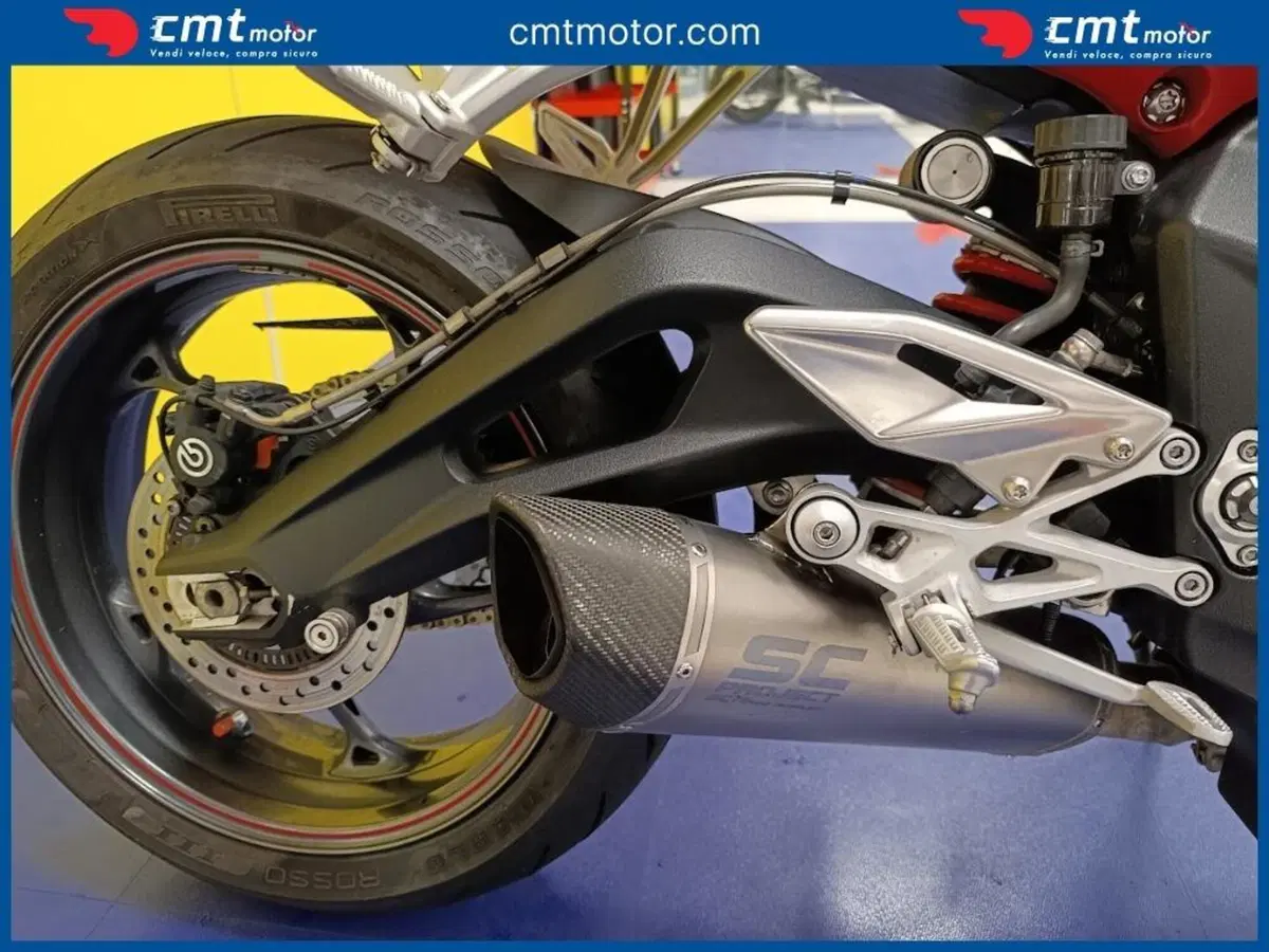 Triumph Street Triple R (2017 - 20) (7)