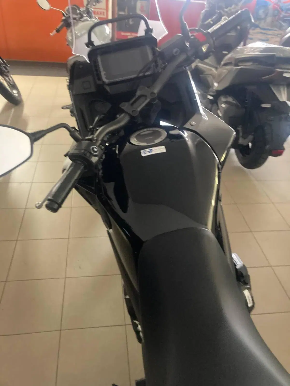 Honda NX500 (2026) (4)