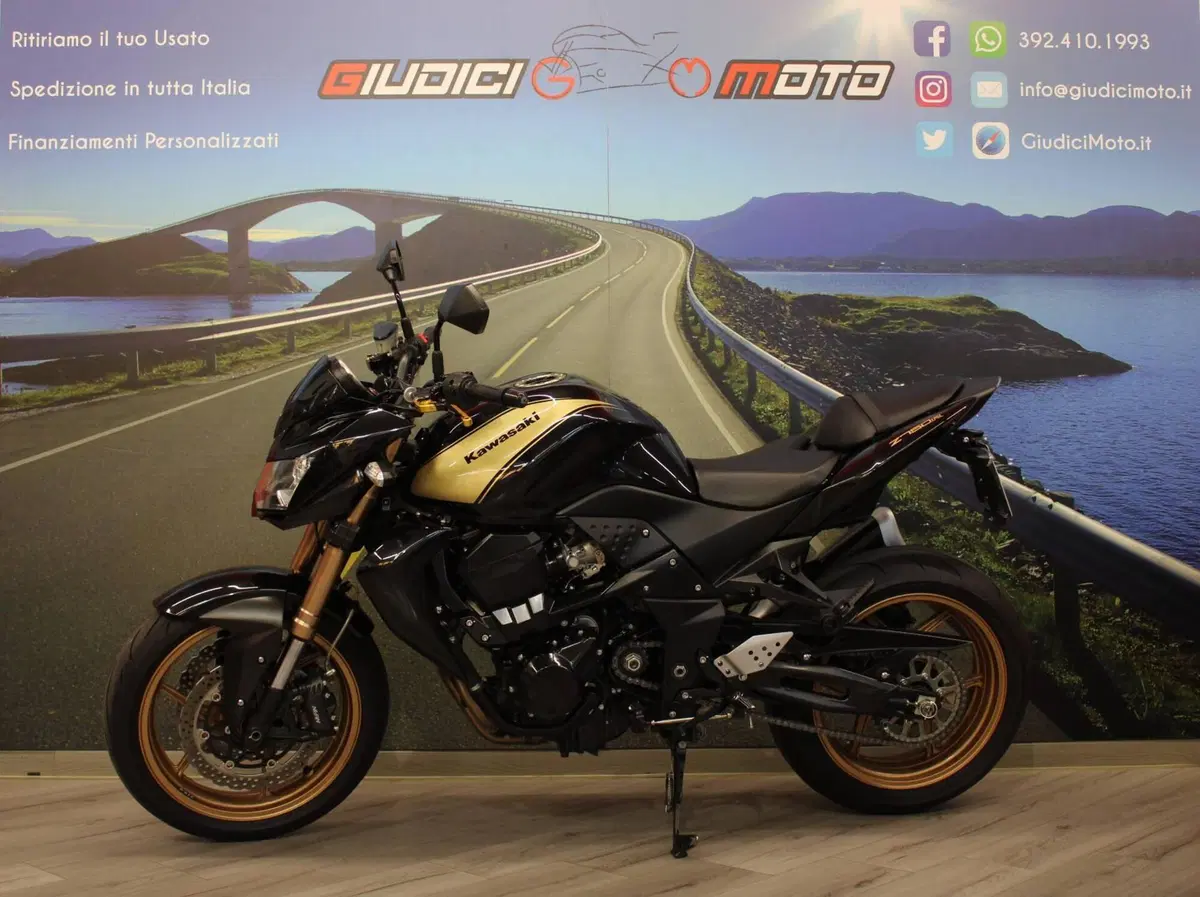 Kawasaki Z 750 R (2011 - 14) (3)