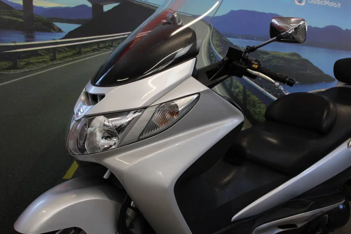 Suzuki Burgman AN 400 (2006 - 07) (8)