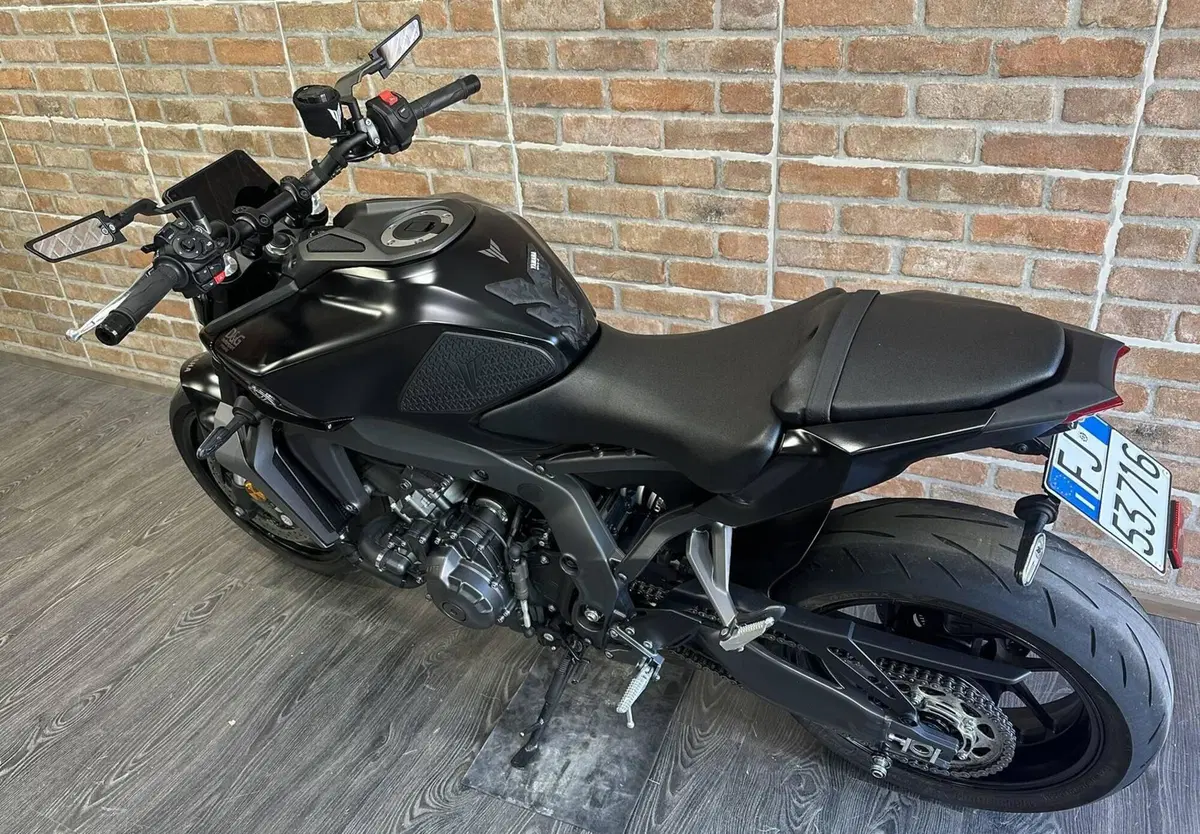 Yamaha MT-09 (2024 - 26) (17)