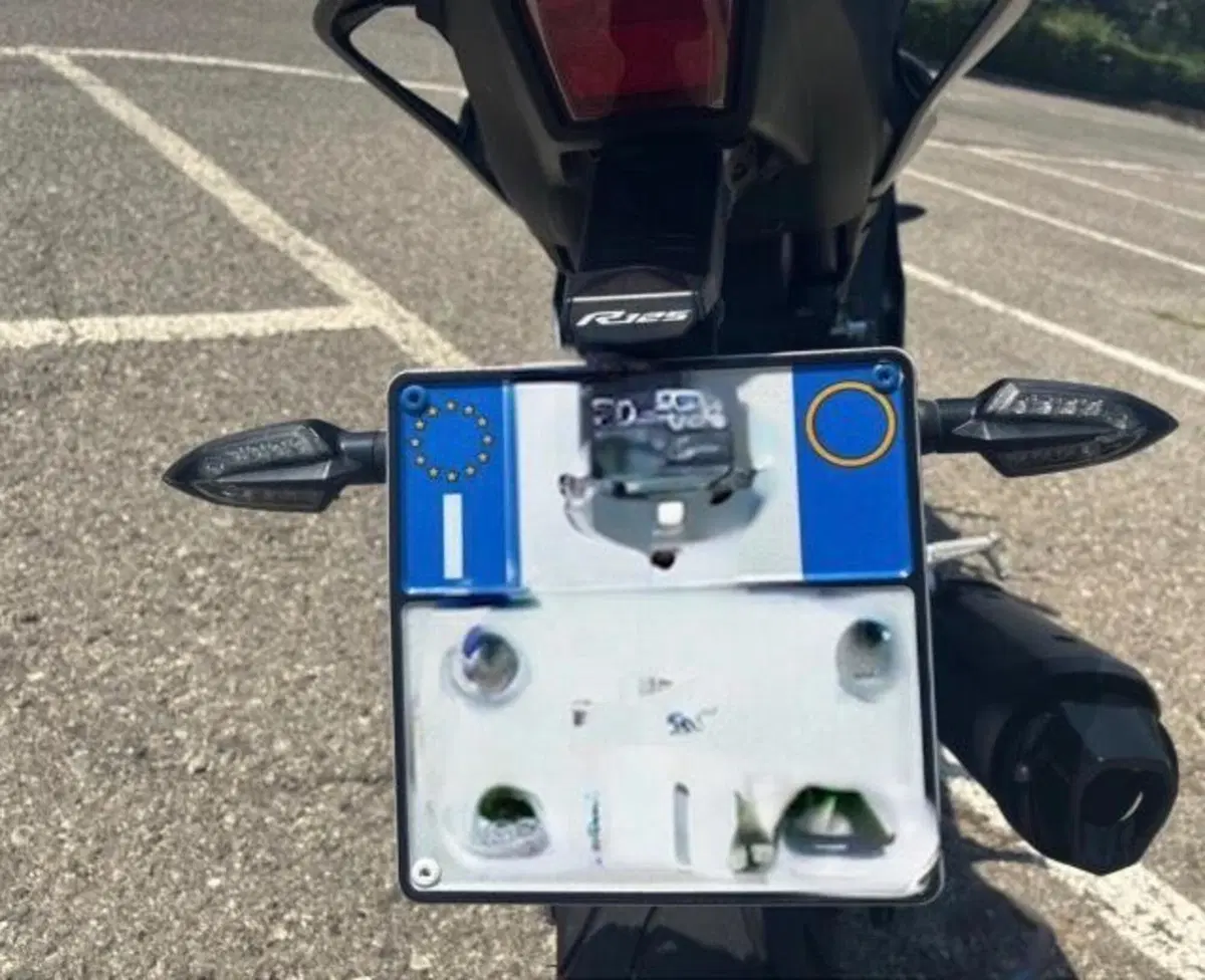 Yamaha YZF R125 (2023 - 26) (8)