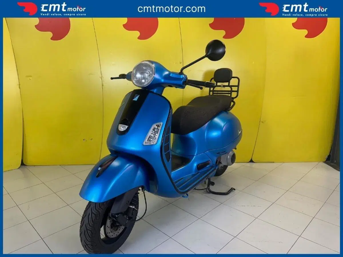 Vespa GTS 250 i.e. (2)