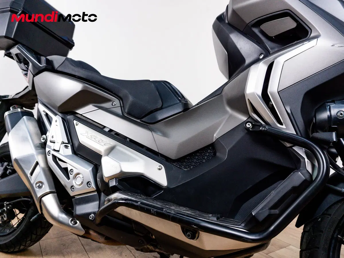 Honda X-ADV 750 (2017) (5)