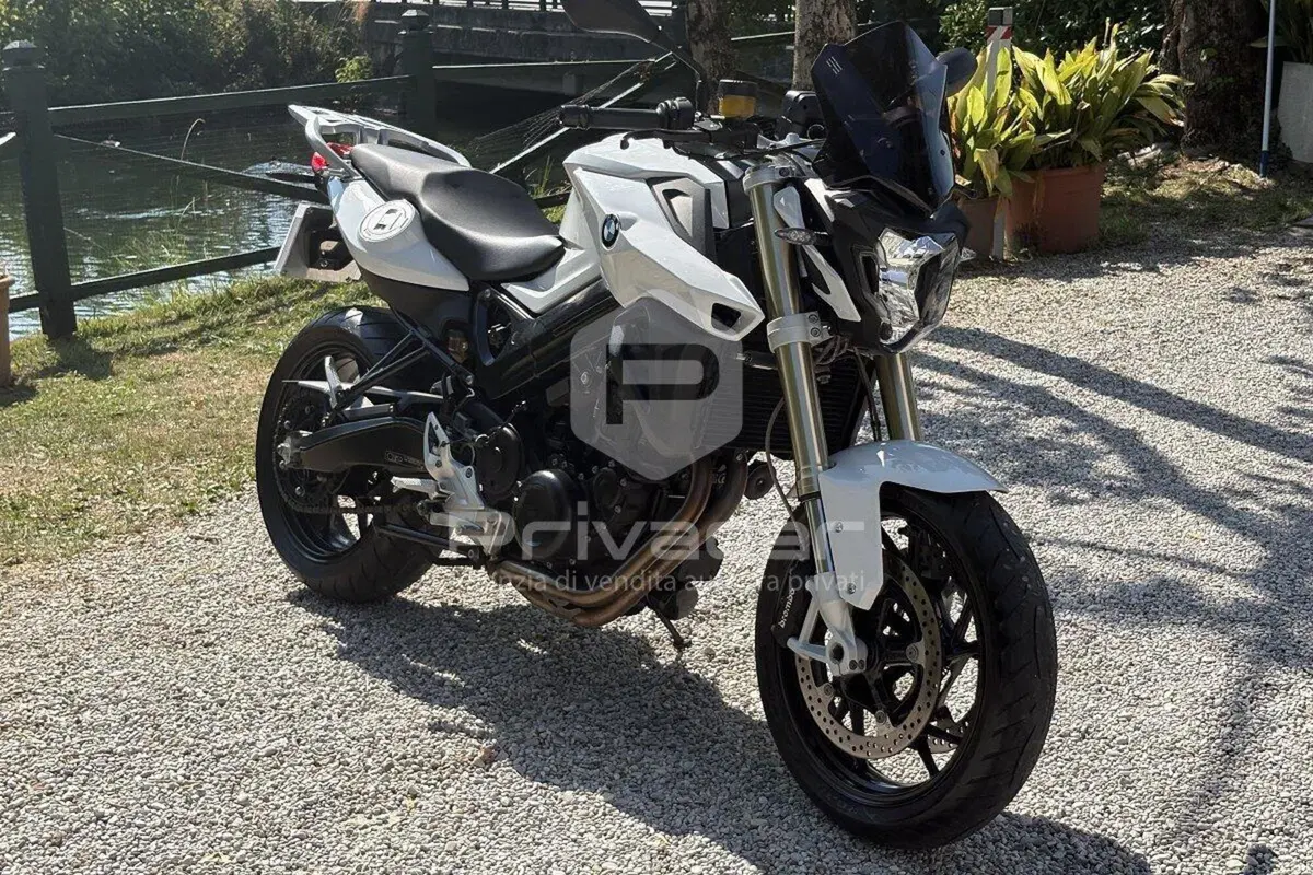 Bmw F 800 R (2015 - 16) (2)