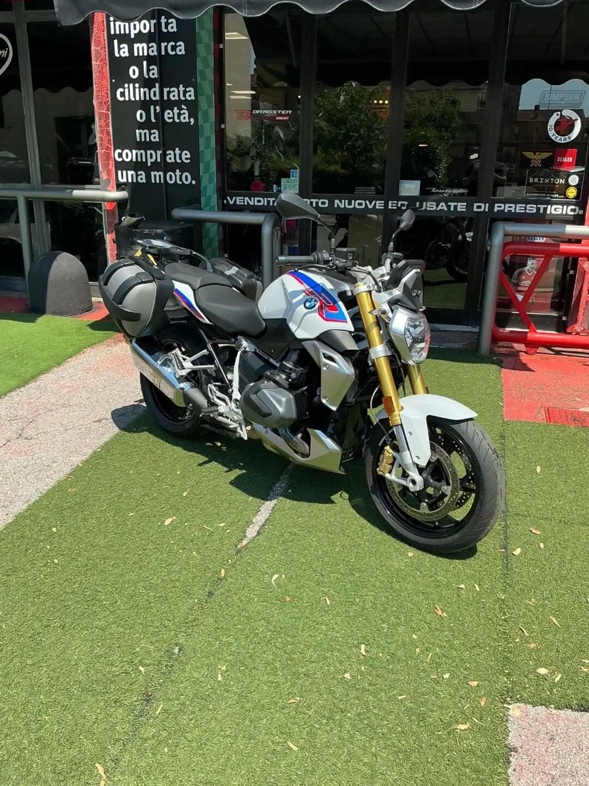 Bmw R 1250 R (2021 - 25) (3)