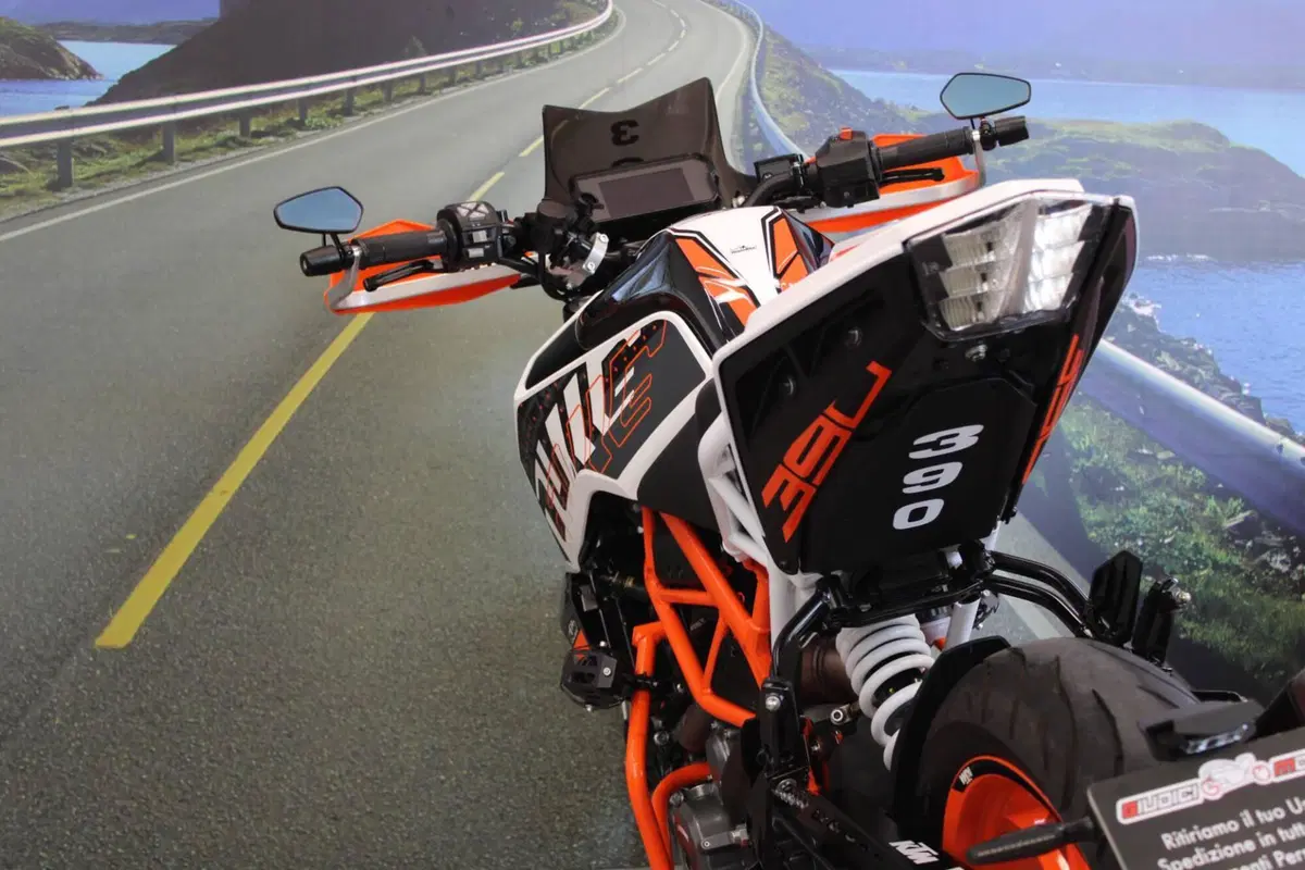 KTM 390 Duke ABS (2017 - 20) (17)