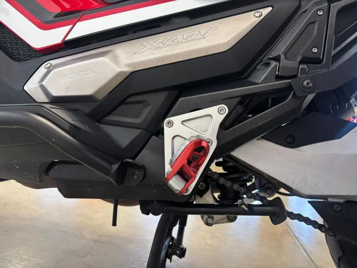 Honda X-ADV 750 (2017) (10)