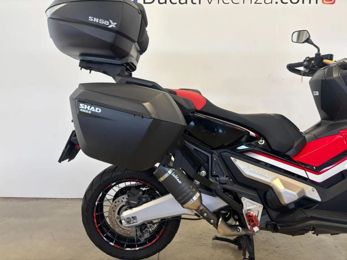 Honda X-ADV 750 (2017) (5)