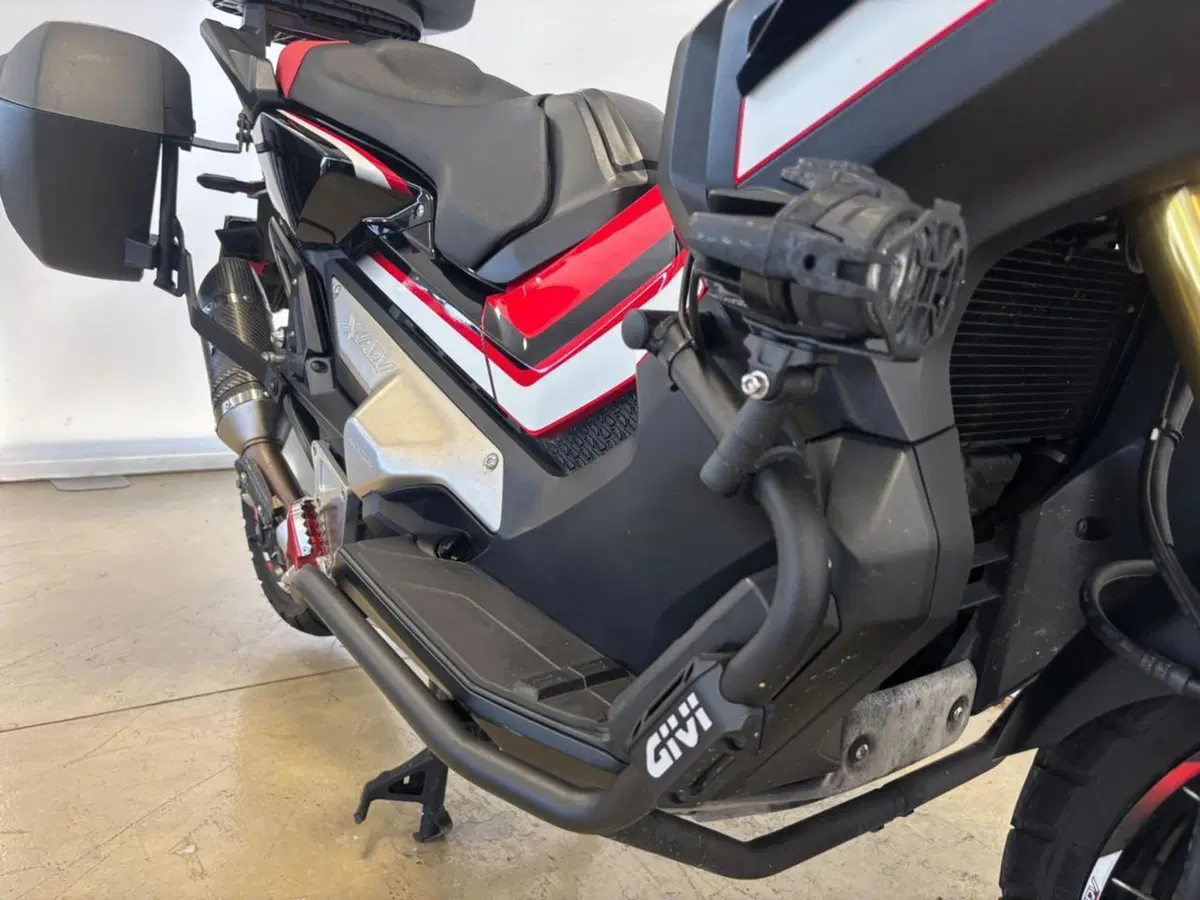 Honda X-ADV 750 (2017) (17)