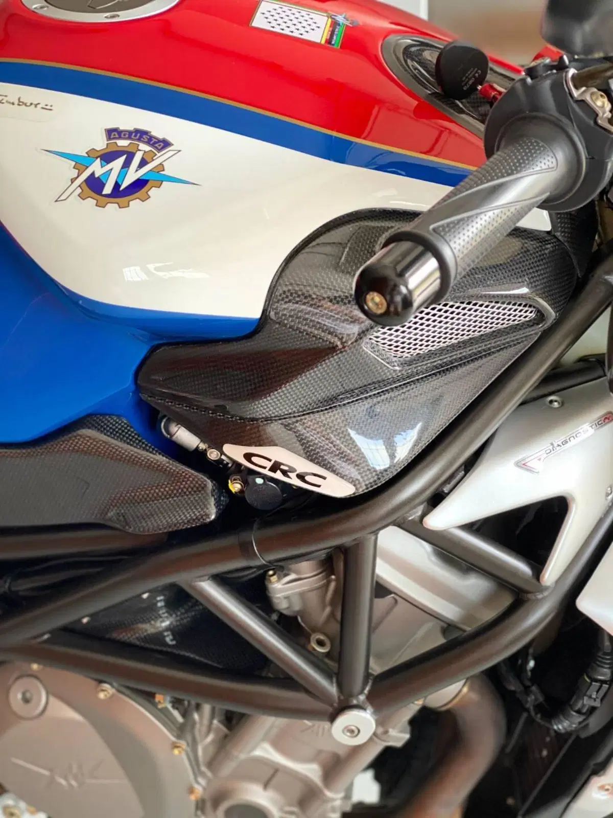 MV Agusta Brutale 910 S (2005 - 11) (7)