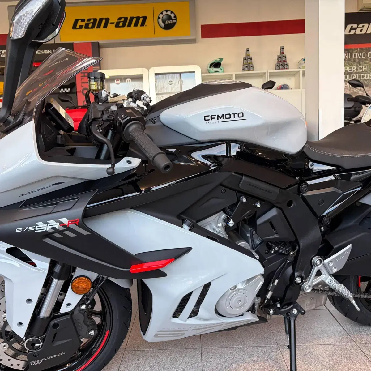 CFMOTO 675SR-R (2025 - 26) (2)