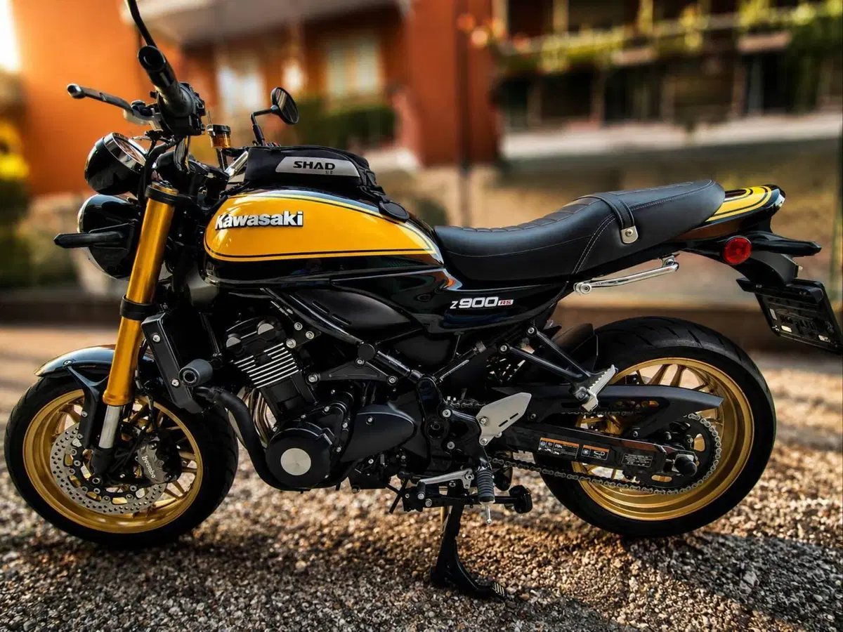 Kawasaki Z 900 RS SE (2022 - 25) (2)