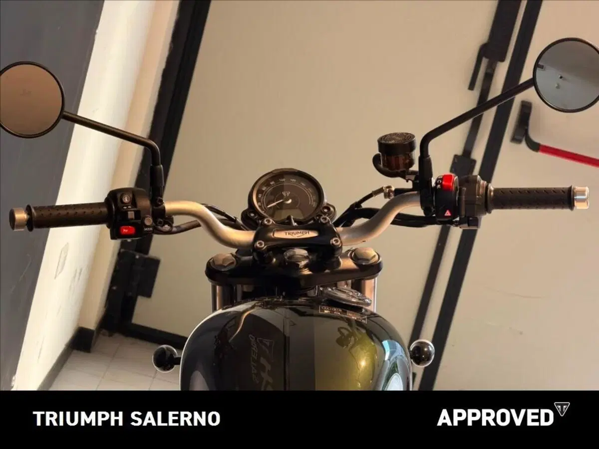 Triumph Scrambler 900 Chrome Edition (2023) (4)