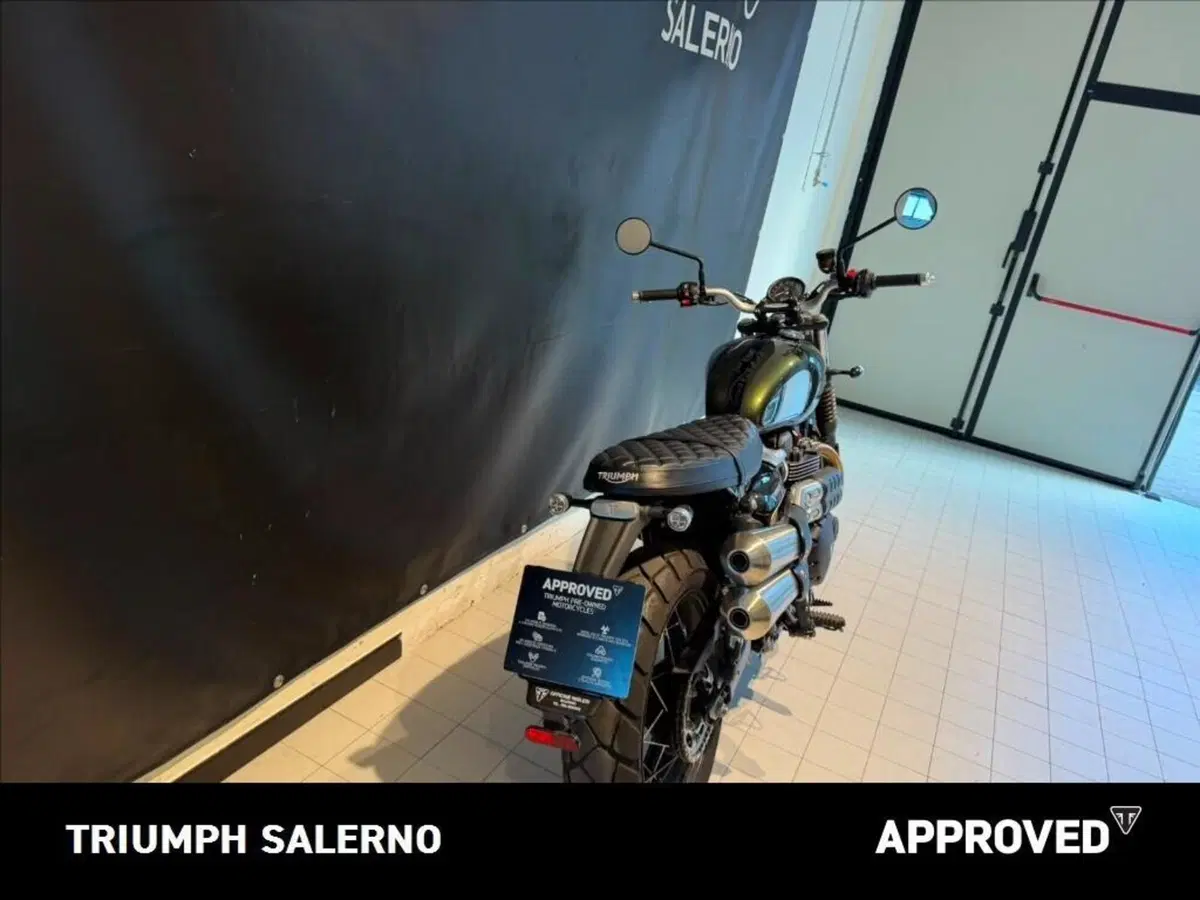Triumph Scrambler 900 Chrome Edition (2023) (5)