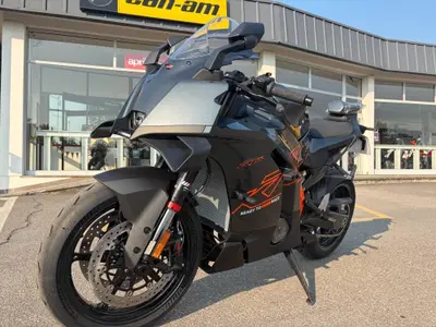 KTM 990 RC R (2026) nuova