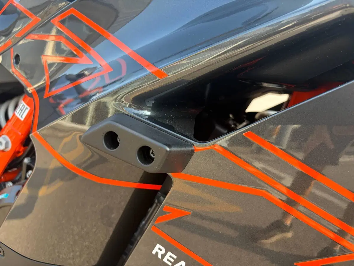 KTM 990 RC R (2026) (5)