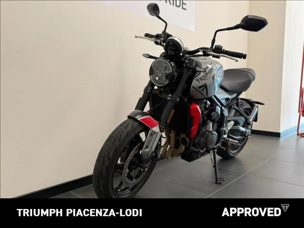 Triumph Trident 660 (2025) (4)