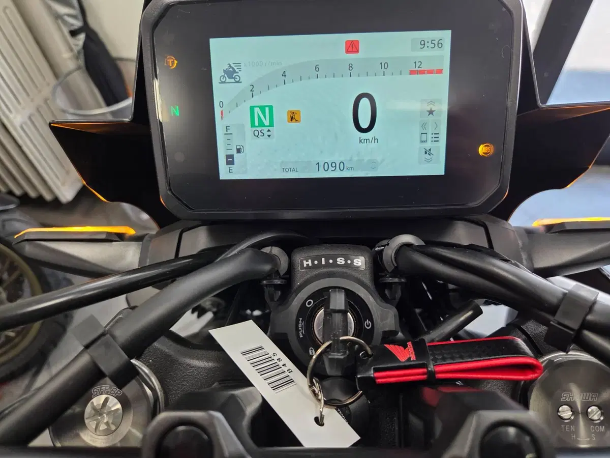 Honda CB 1000 Hornet (2025 - 26) (7)