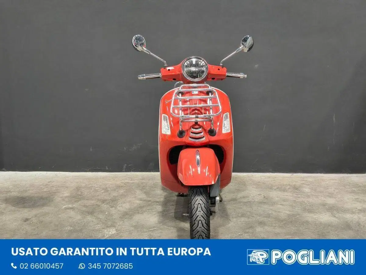 Vespa GTS 300 Super Hpe (2021 - 22) (3)